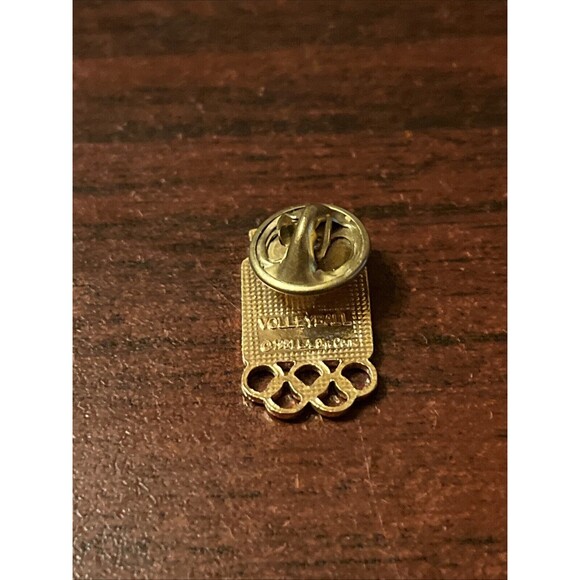 1984 Los Angeles Olympics Volleyball Event Lapel Hat Pin - Picture 3 of 3